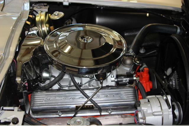 1963 Silver Chevrolet Corvette Coupe