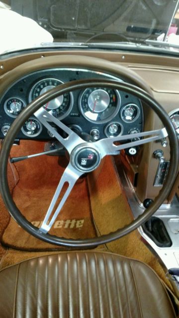 1963 Saddle tan Chevrolet Corvette Coupe