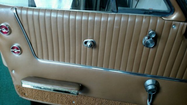 1963 Saddle tan Chevrolet Corvette Coupe