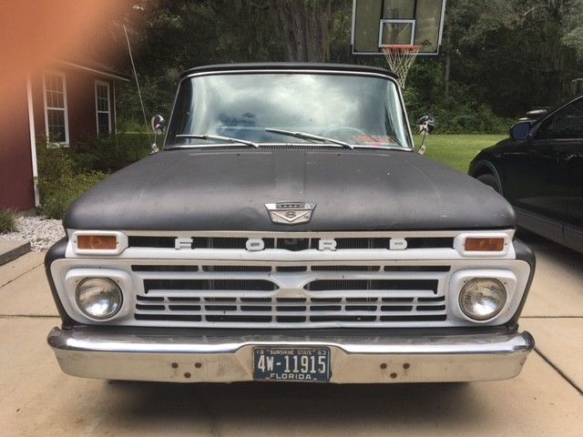 1963 Ford F-100 Standard Cab Pickup