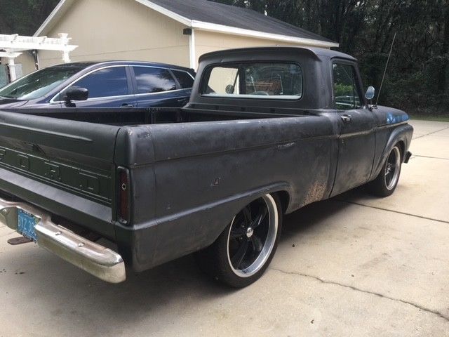 1963 Ford F-100 Standard Cab Pickup