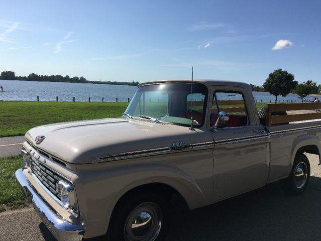 1963 Rust-Oleum Stops Rust Rusty Metal Primer Ford F-100