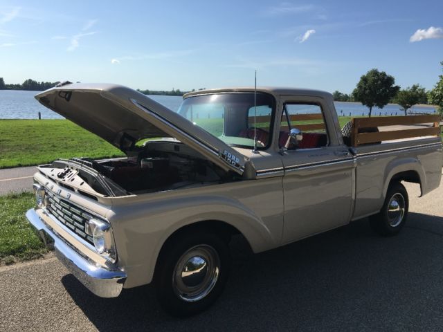 1963 Rust-Oleum Stops Rust Rusty Metal Primer Ford F-100