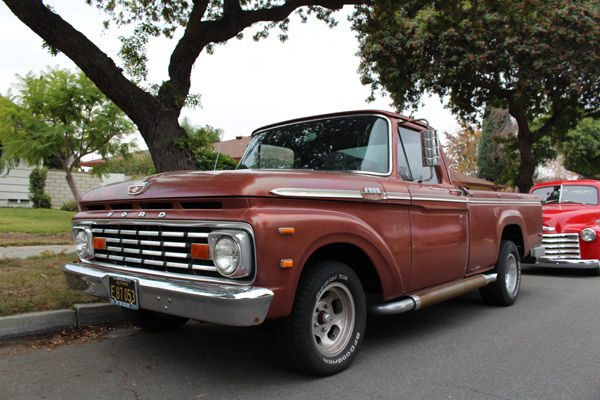 1963 Brown Ford F-100 Standard Cab Pickup