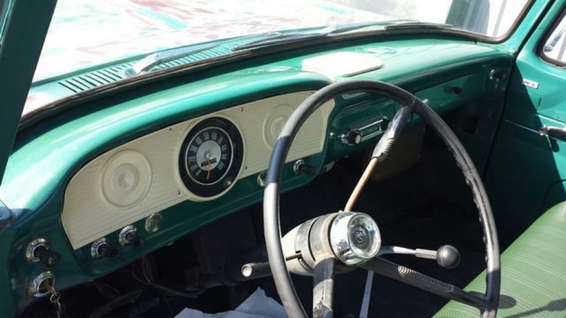 1963 Green Ford F-100 U/K