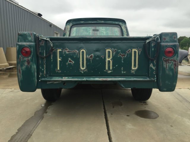 1963 Green Ford F-100 U/K