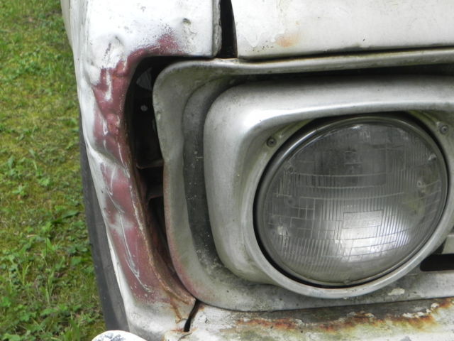1963 White Ford F-250