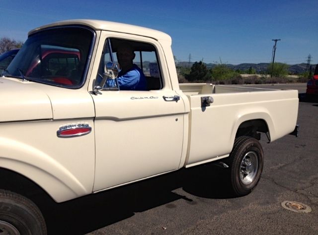 1964 Off white Ford F-250