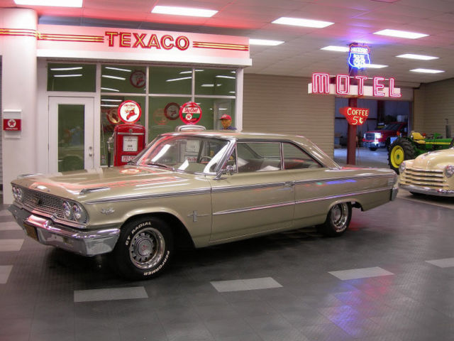 1963 Gold Ford Galaxie