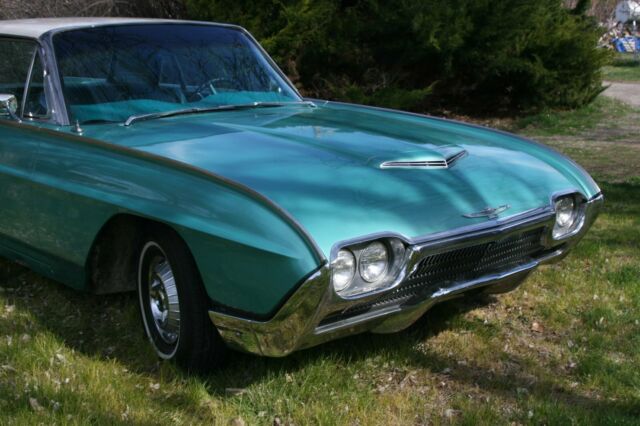 1963 Teal Ford Thunderbird Coupe