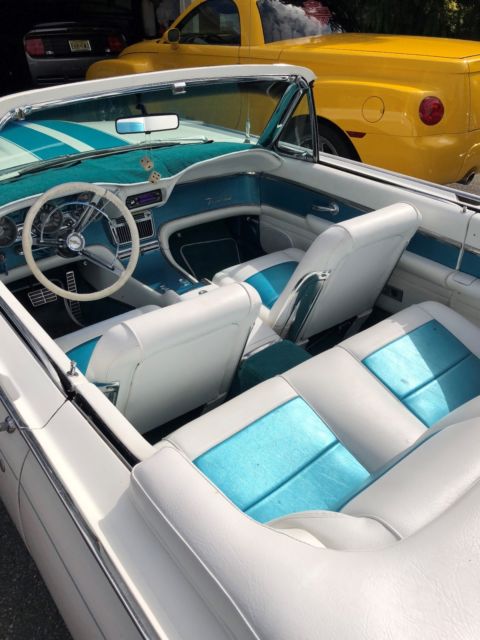 1963 White / Turquoise Ford Thunderbird Convertible