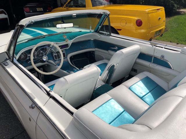 1963 White / Turquoise Ford Thunderbird Convertible