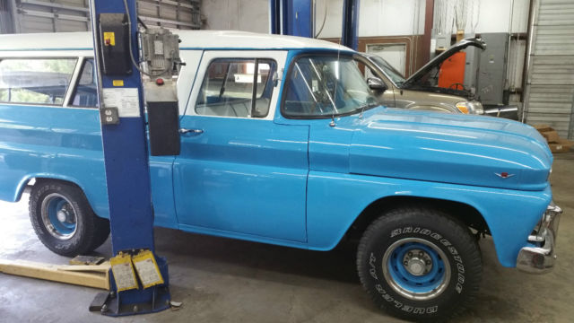 1963 GMC Suburban
