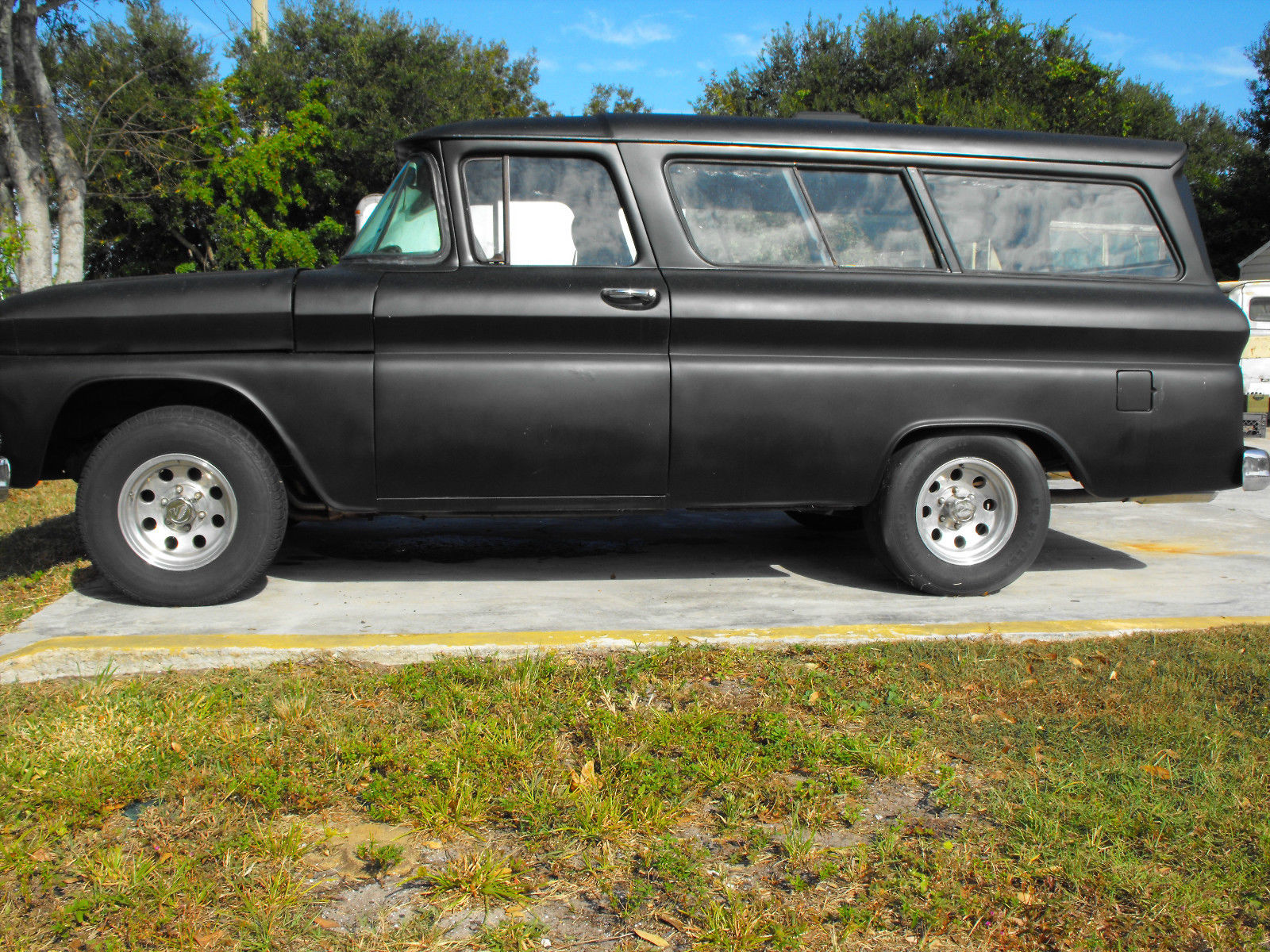 1963 Black GMC Suburban Wagon