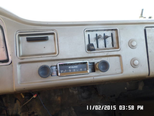 1963 2 tone GMC Sierra 1500 Step Side