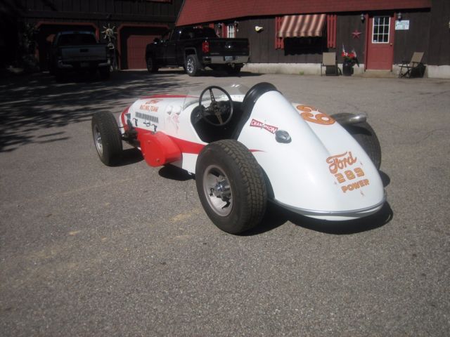 1963 White FORD INDY RACER