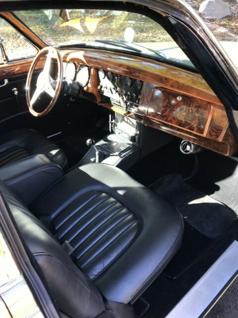 1963 Gold Jaguar Mk 2 3.8 Sedan