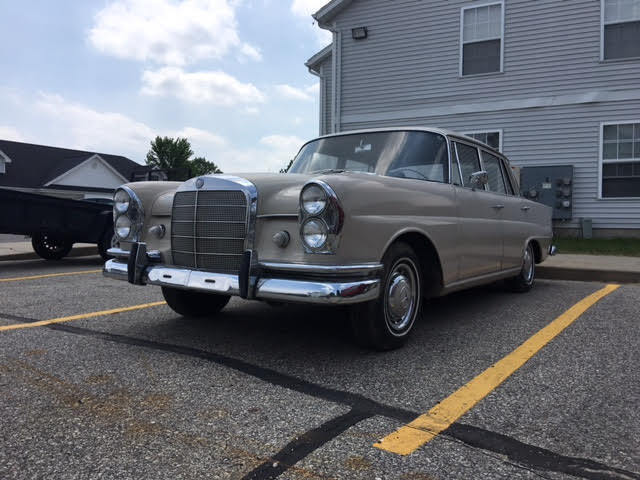 1963 Mercedes-Benz 200-Series