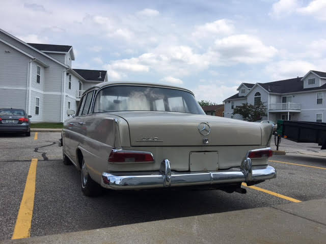 1963 Mercedes-Benz 200-Series