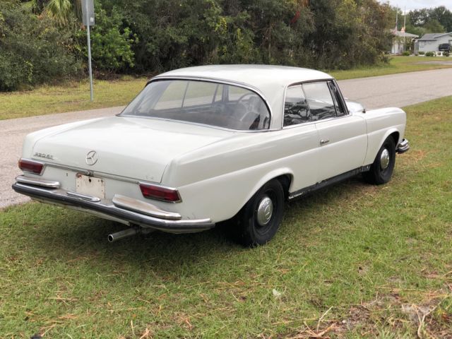 1963 White Mercedes-Benz 200-Series Coupe