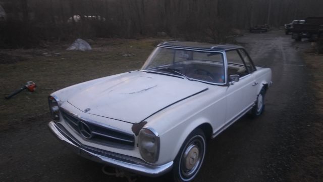 1963 White Mercedes-Benz 200-Series Convertible