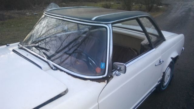 1963 White Mercedes-Benz 200-Series Convertible