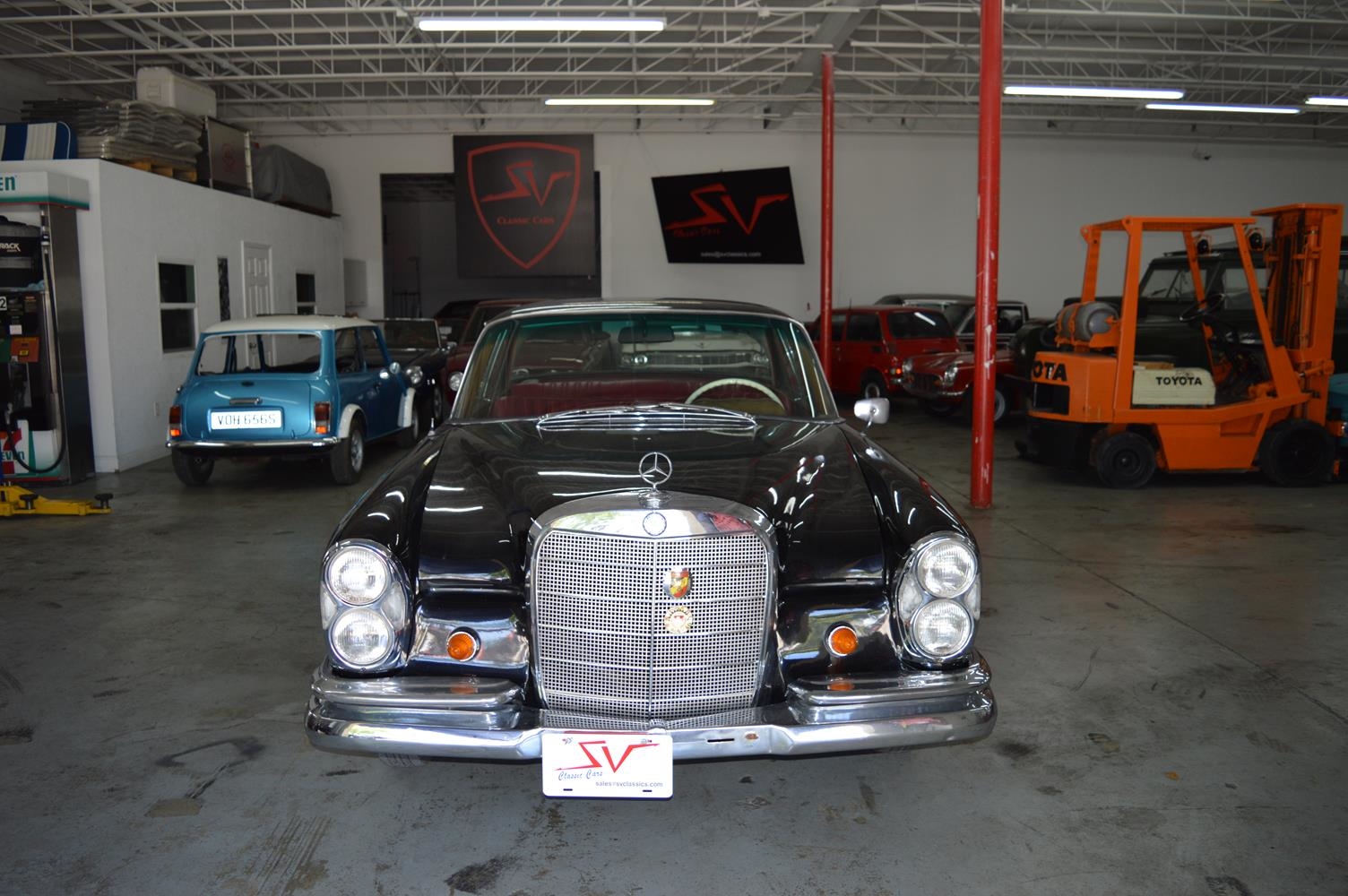 1963 Black Mercedes-Benz 200-Series Coupe