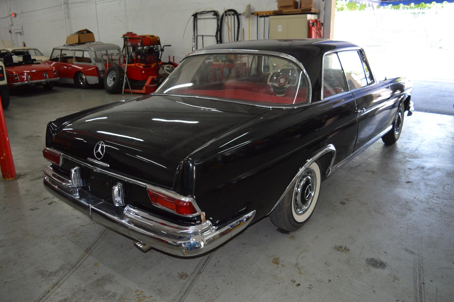 1963 Black Mercedes-Benz 200-Series Coupe