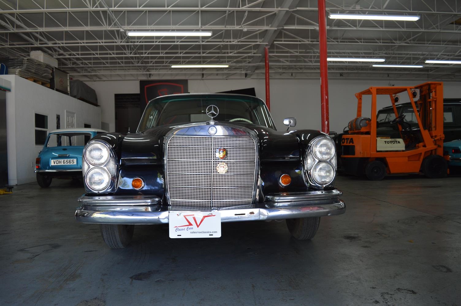 1963 Black Mercedes-Benz 200-Series Coupe