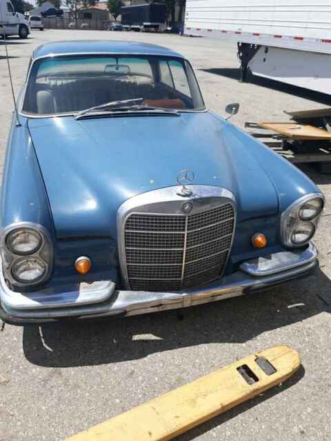 1963 Blue Mercedes-Benz 300-Series Coupe