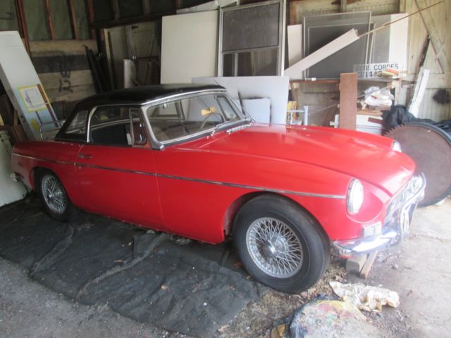 1963 Red MG MGB Convertible