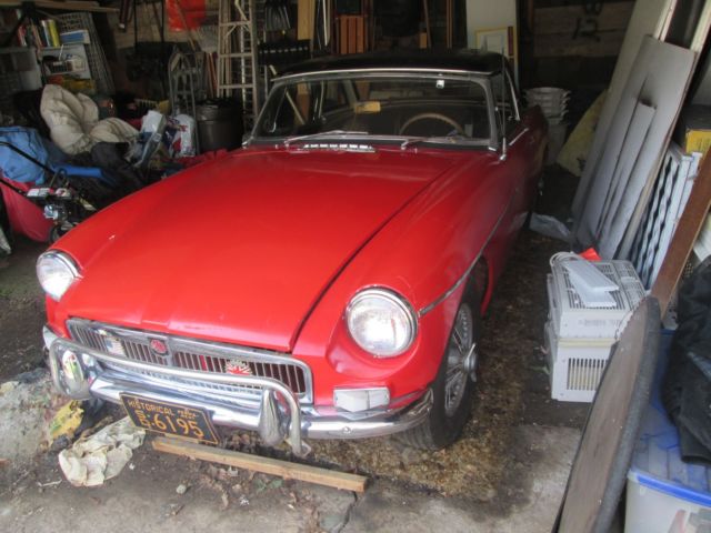 1963 Red MG MGB Convertible