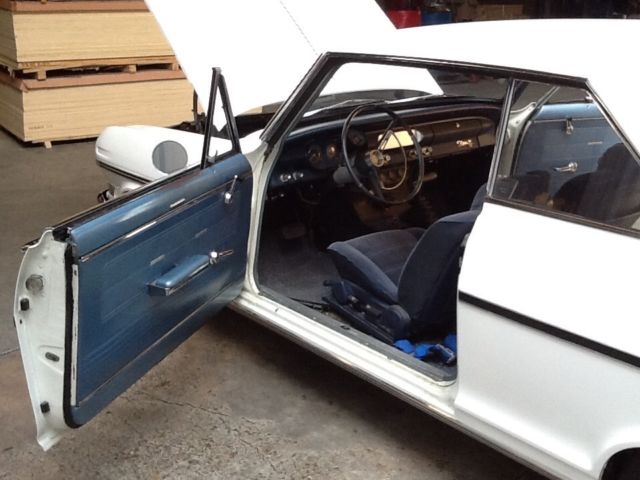 1963 White Chevrolet Nova Coupe