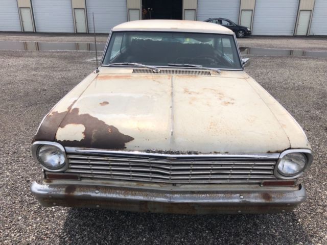1963 White Chevrolet Nova Coupe