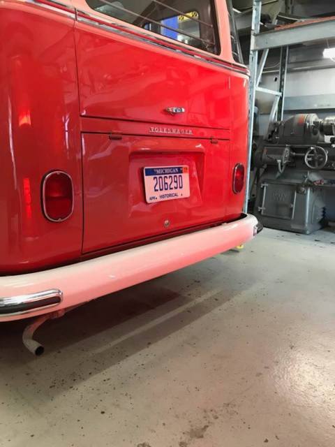 1963 Sealing Wax Red/ Cream Volkswagen Bus/Vanagon 23 Window Bus / Transporter