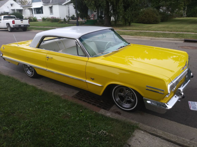 1963 Yellow Chevrolet Impala Coupe