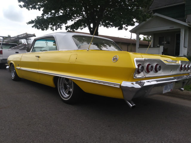 1963 Yellow Chevrolet Impala Coupe