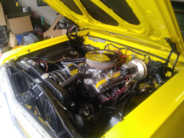 1963 Yellow Chevrolet Impala Coupe