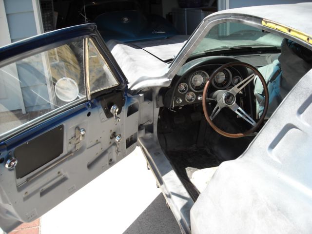 1963 SILVER BLUE Chevrolet Corvette SPORTS COUPE