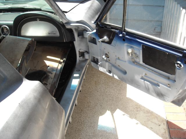 1963 SILVER BLUE Chevrolet Corvette SPORTS COUPE