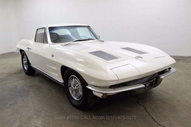 1963 White Chevrolet Corvette