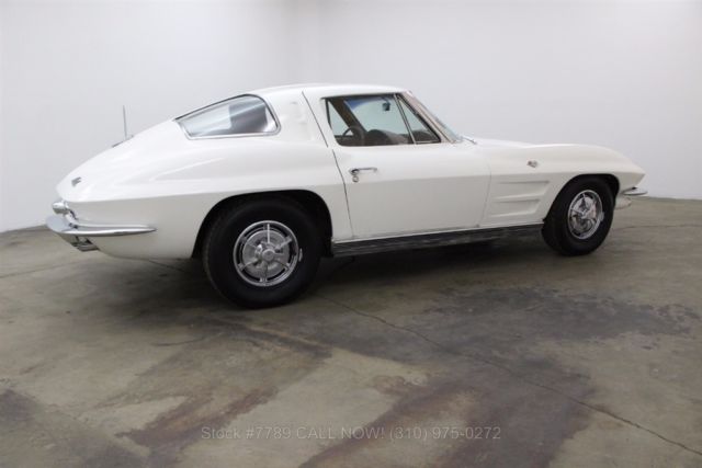 1963 White Chevrolet Corvette