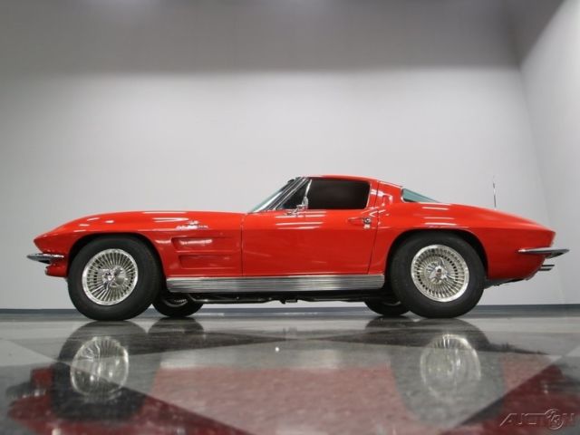 1963 Red Chevrolet Corvette