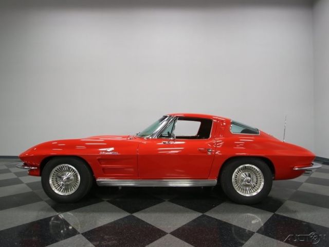 1963 Red Chevrolet Corvette