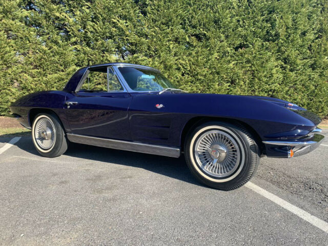 1963 Blue Chevrolet Corvette