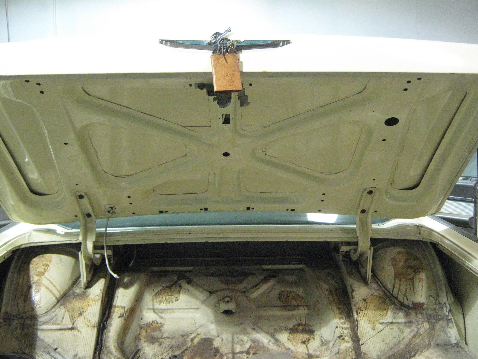 1963 Yellow Ford Thunderbird