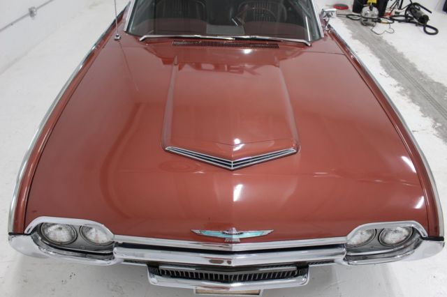 1963 Ford Thunderbird