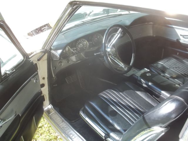 1963 white Ford Thunderbird Coupe