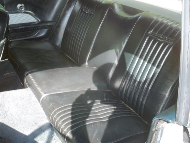 1963 white Ford Thunderbird Coupe