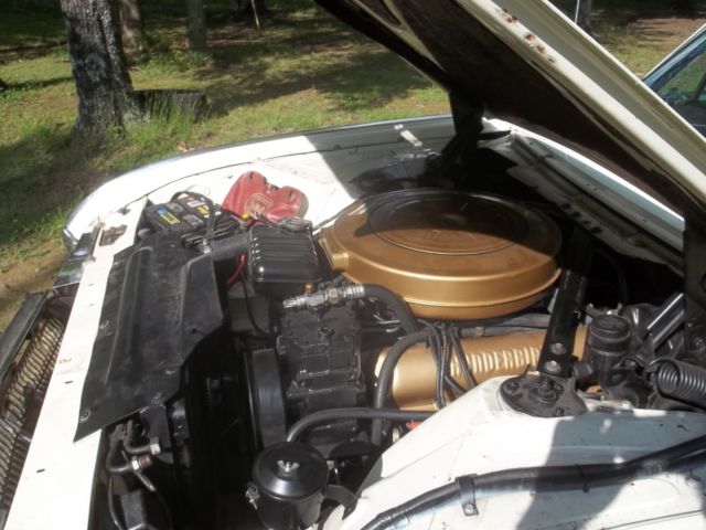 1963 white Ford Thunderbird Coupe